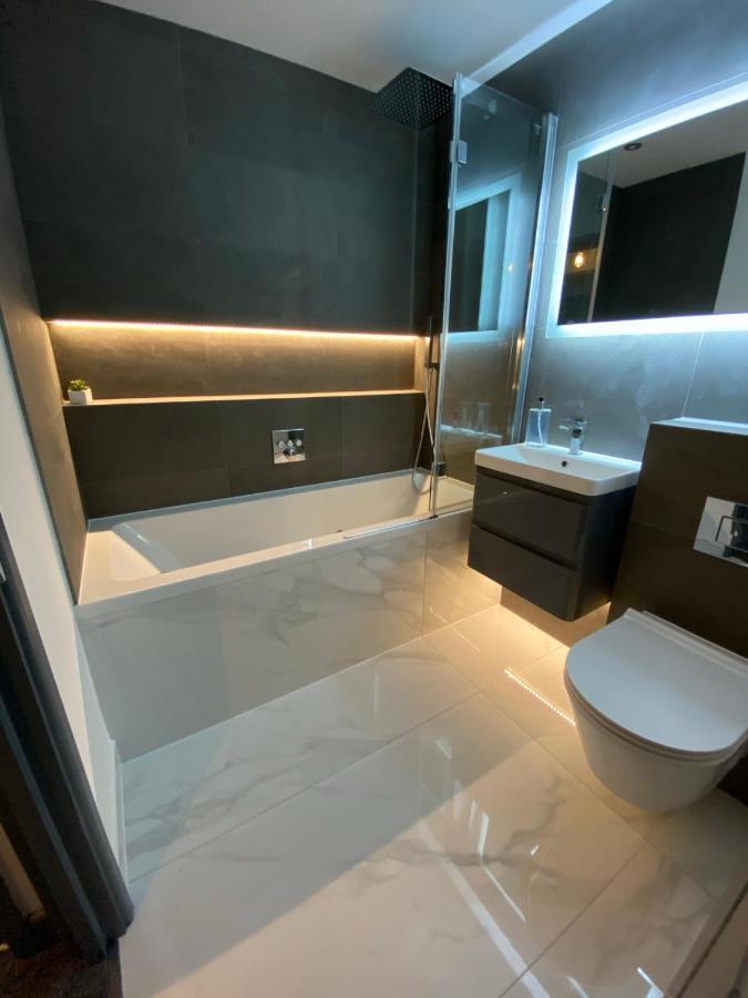 Beautiful Modern Cosy Central Apartment / Sleeps 4 Reading Ngoại thất bức ảnh